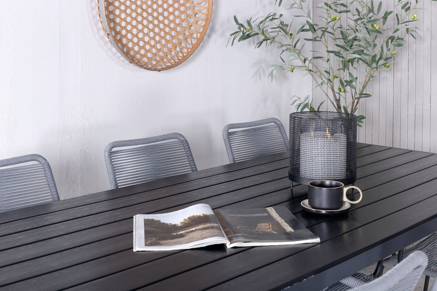 Venture Home Bront with 6 Lindos Dining Chairs