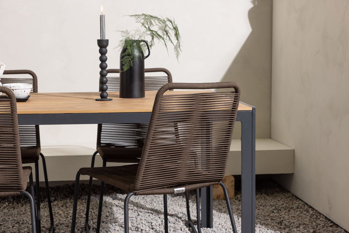 Venture Home Break Table with 4 Lindos Chairs