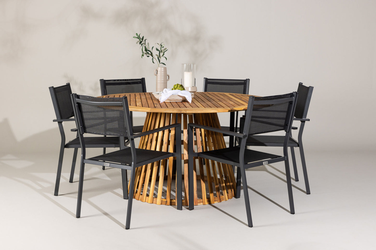 Venture Home Tucumán With 6 Copacaban Chairs