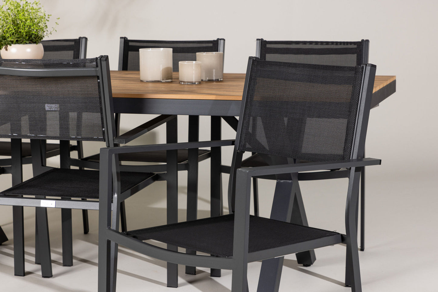 Venture Home Garcia Table with 6 Copacabana Chairs