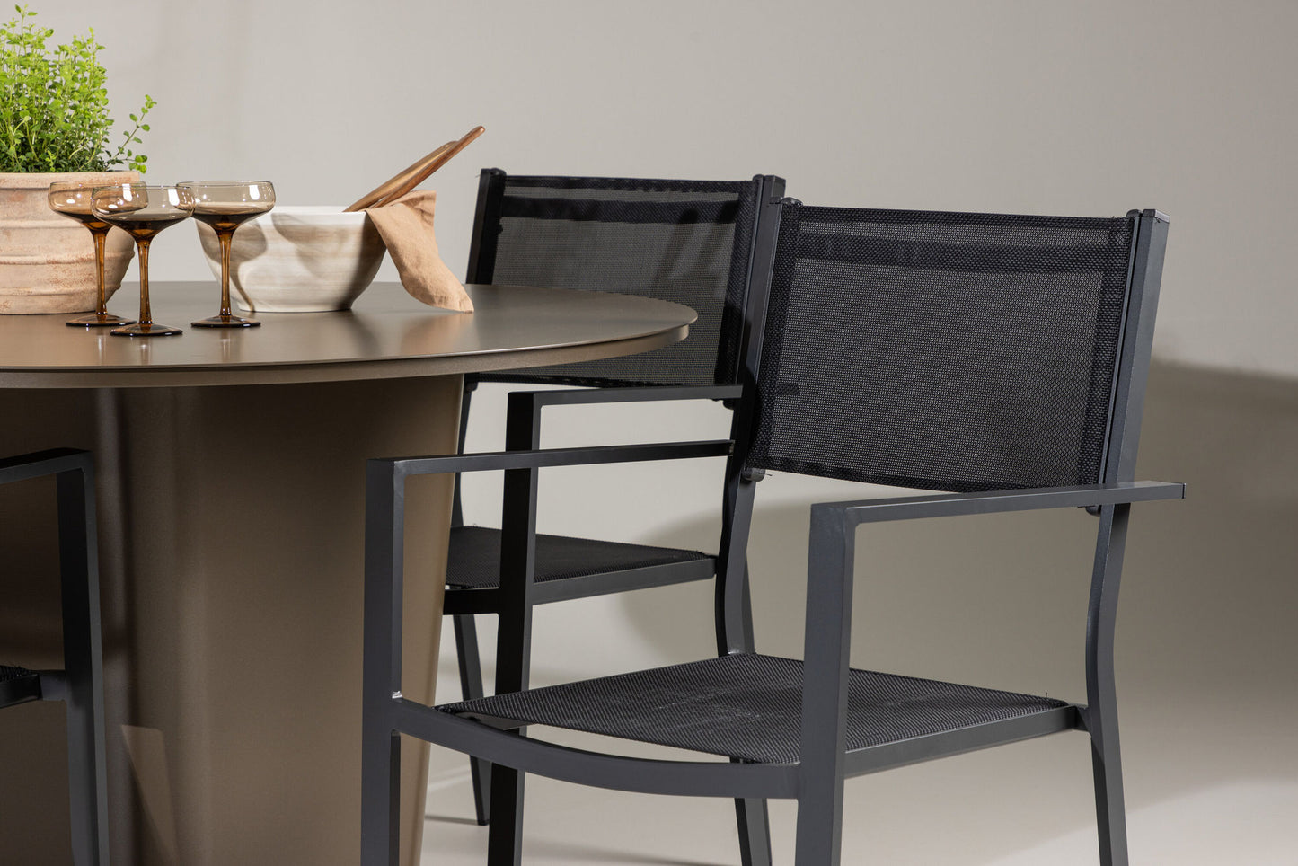 Santa Fe with 4 Copacabana Chairs
