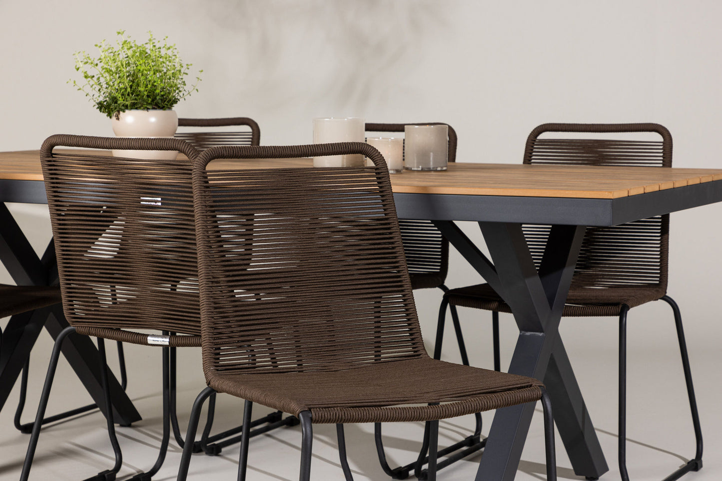 Venture Home Garcia with 6 Lindos Chairs