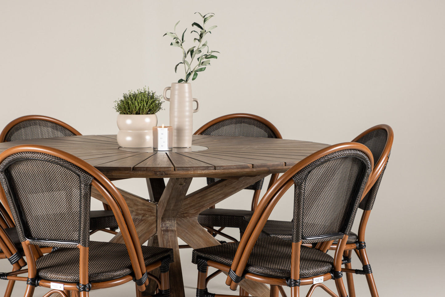 Venture Home Rosario with 6 Guarda Chairs
