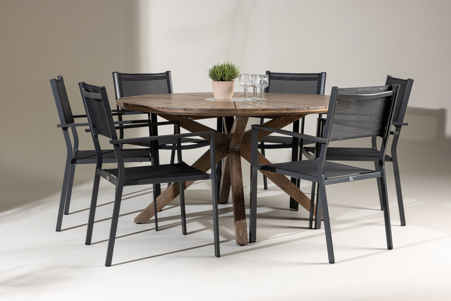 Venture Home Rosario With 6 Copacabana Chairs