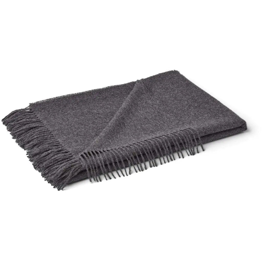 NC Interior Amanda blanket