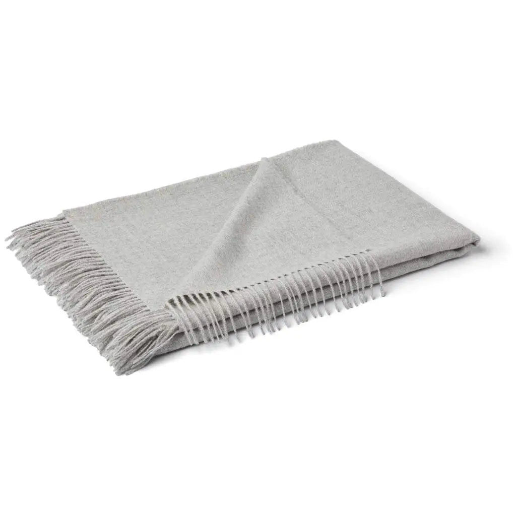 NC Interior Amanda blanket