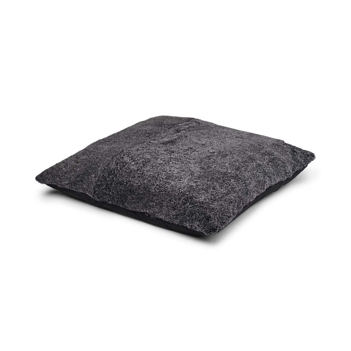NC | Interior Maxi Float Sheepskin Cushion | New Zealand | Short bangs | 90x90 cm | Unilateral