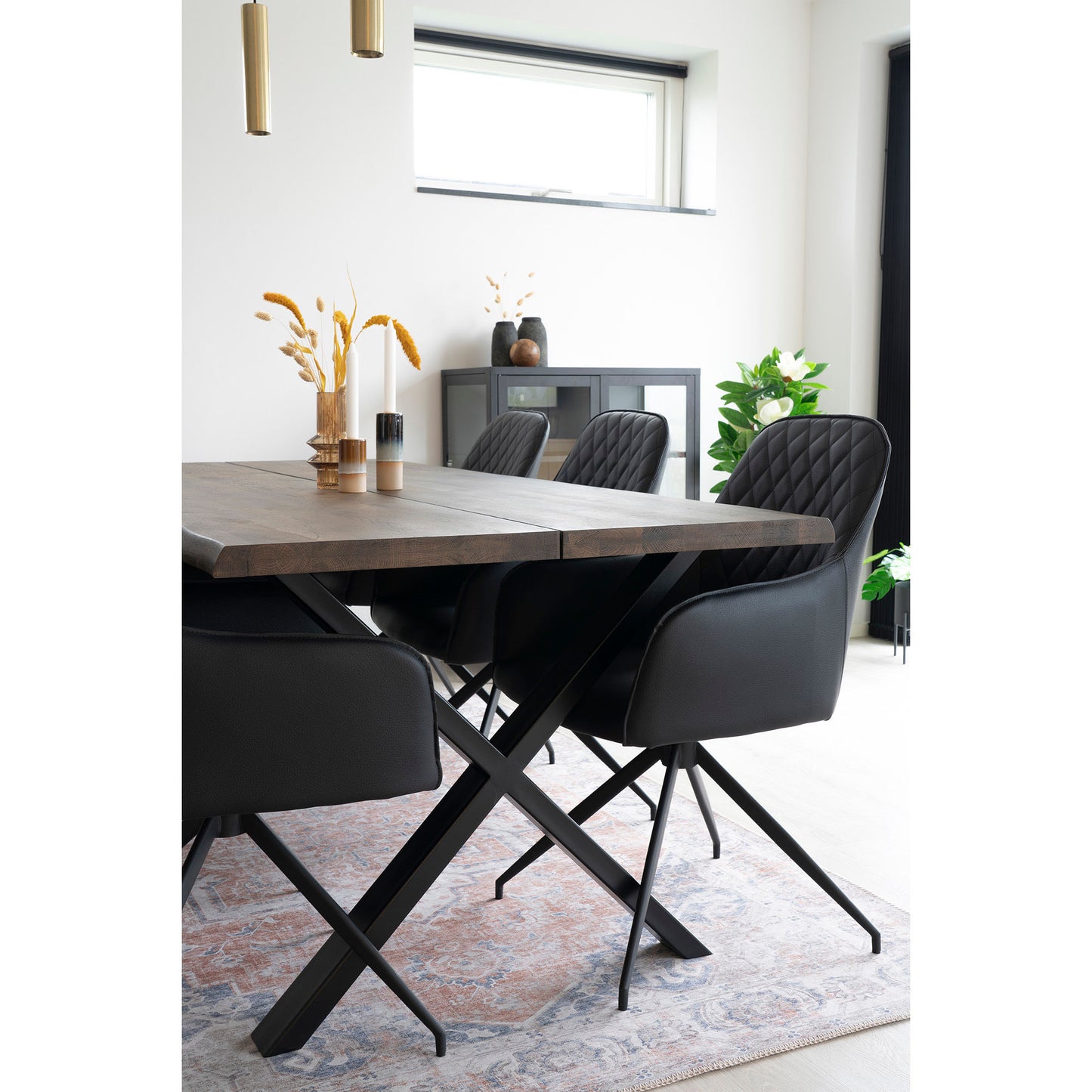 House Nordic Harbo Matstol med vridbar