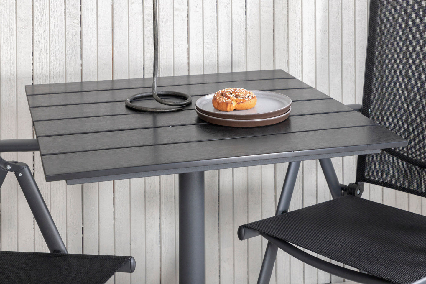 Venture Home Colorado Cafe Table with 2 Bront Chairs