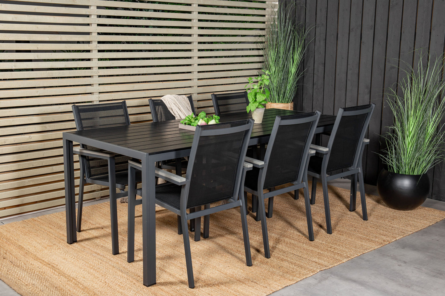 Venture Home Break Dining Table - 205*90 - Black Alu / Black Aintwood+Parma Arm Chair (stack