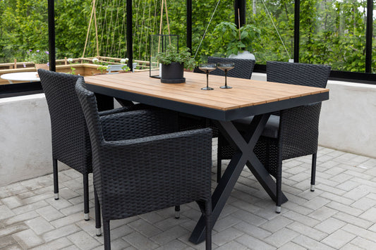 Venture Home Garcia Table with 4 Malina Chairs