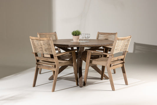 Venture Home Rosario with 4 Peter Chairs