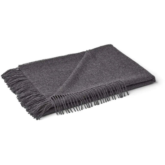 NC Interior Amanda blanket