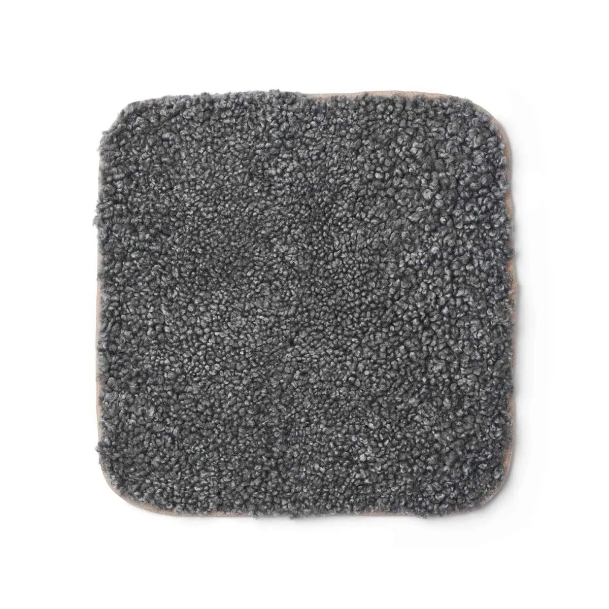 NC | Interior Seat cushion made of leftover sheepskin | 35x35 cm | Short haired