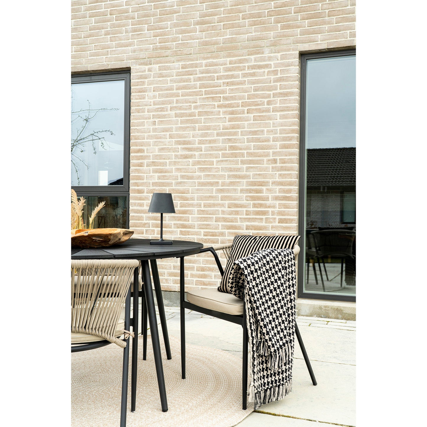 House Nordic Plaid Side